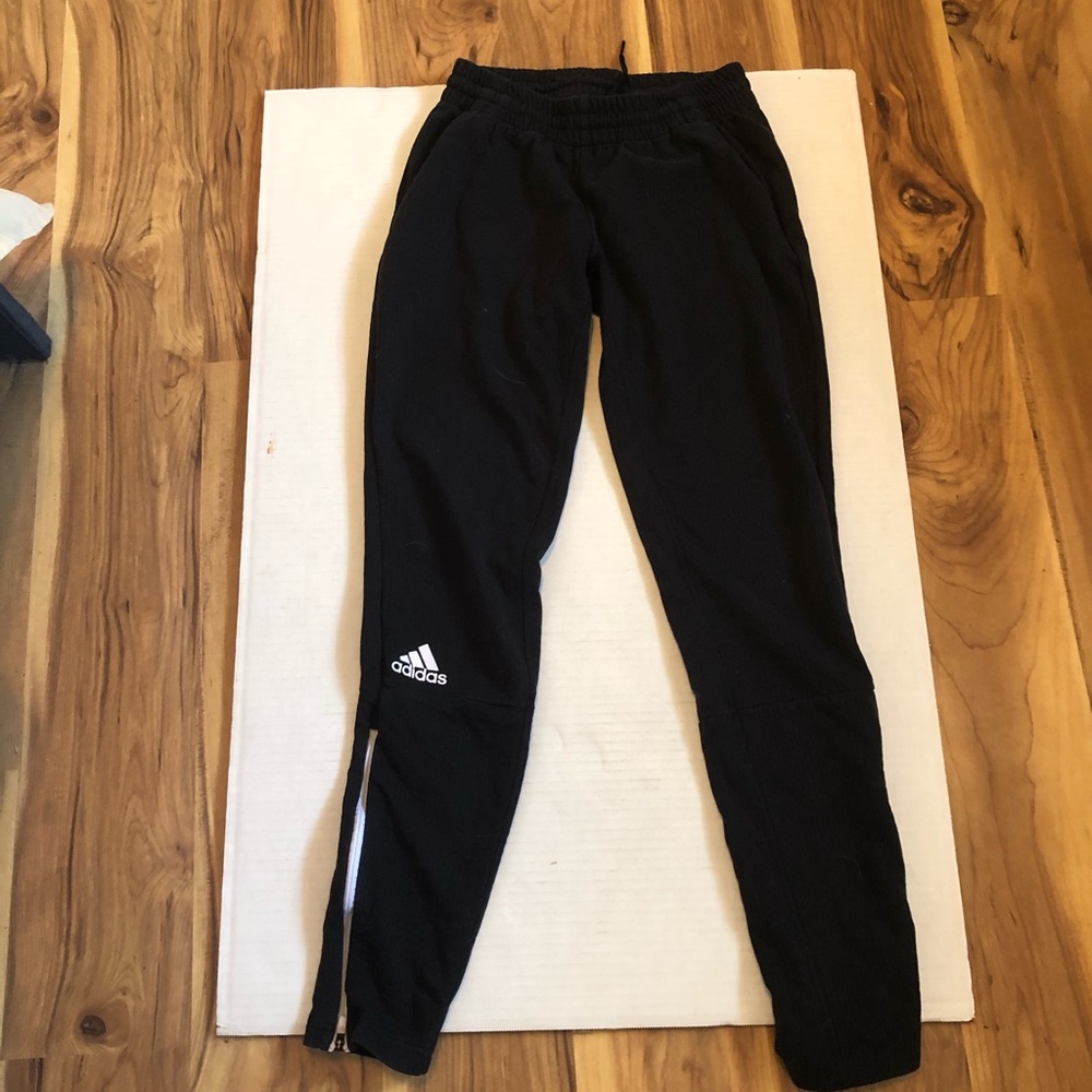 Adidas joggers